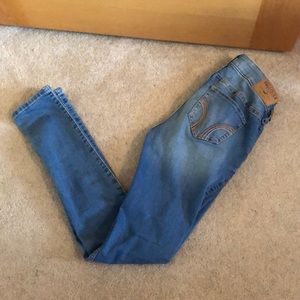Hollister jeans